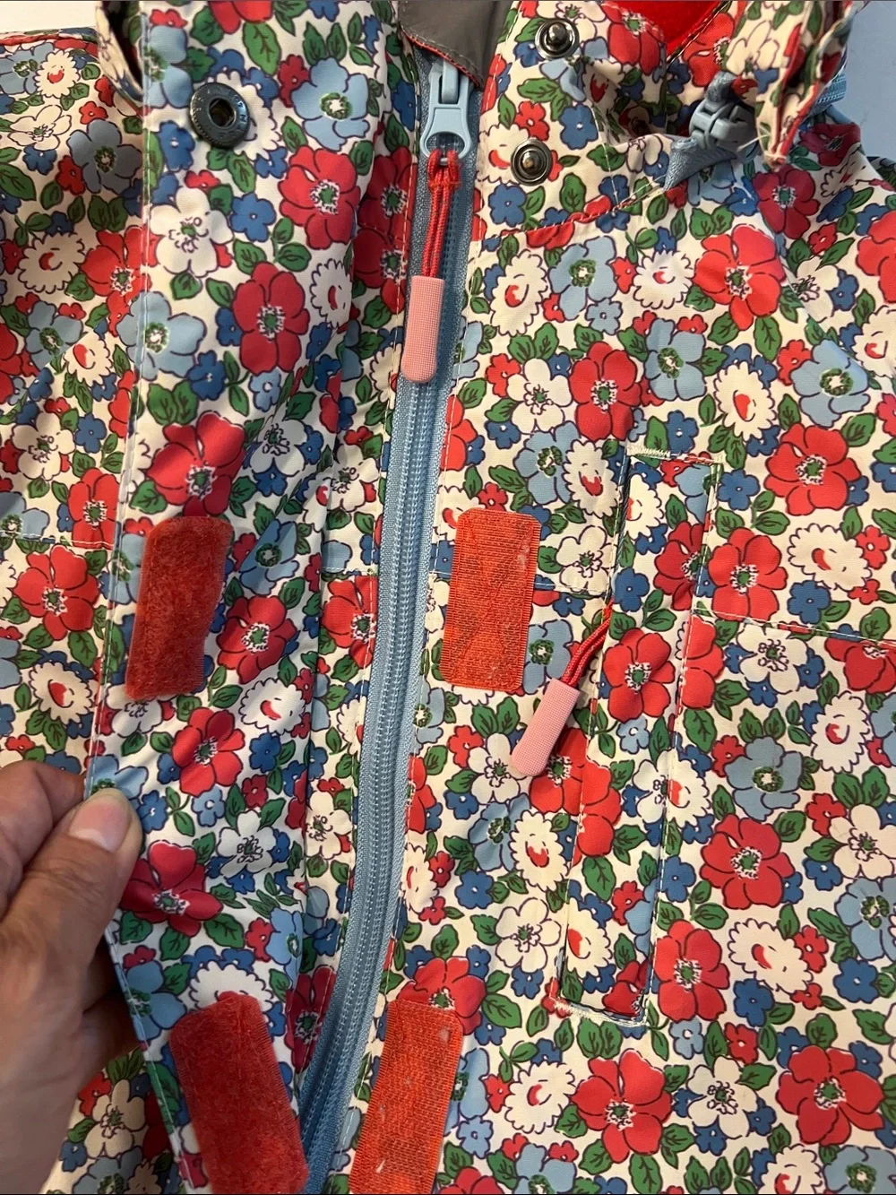Mini Boden Floral Hooded Raincoat with Red Lining with matching mittens 6-7 yrs